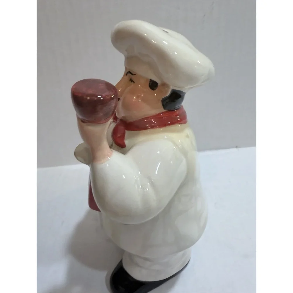 CIC Chef Figural Shaker Ceramic Glossy 